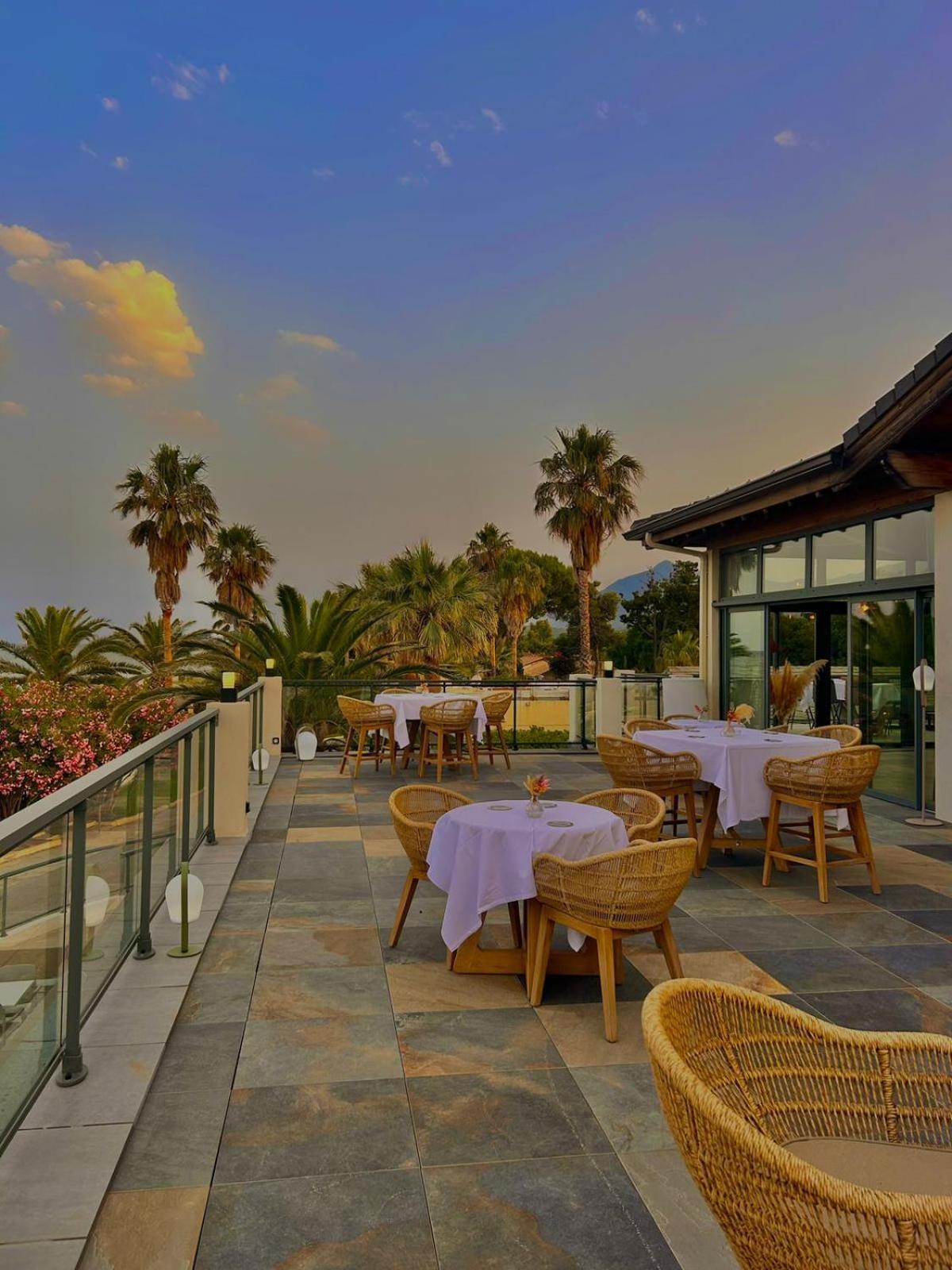 Hotel & Restaurant San Pellegrino Folelli Экстерьер фото